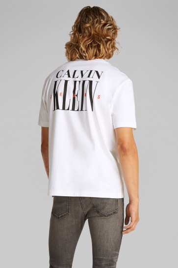 Calvin Klein T-shirt SERIF FONT GRAPHIC J30J327473 BRIGHT WHITE YAF