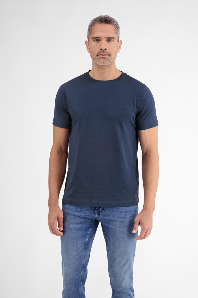 BASIC T SHIRT MET LOGOSTEEK 2473000 448