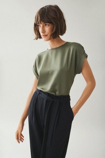 Vila T-shirt VIELLETTE S/S SATIN TOP - NOOS 14059563 DUSTY OLIVE