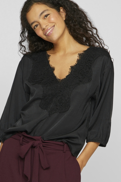 Vila vilace 3/4 lace detail top