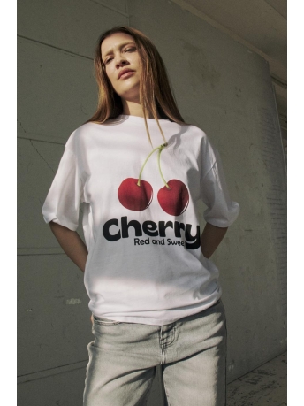 Noisy may T-shirt NMMILLIE CHERRY S/S T-SHIRTS JRS FW 27032630 BRIGHT WHITE/ CHERRY