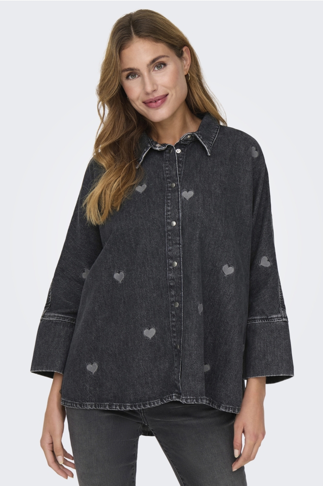 ONLGRACE 3/4 HEART EMB DNM SHIRT 15347081 WASHED BLACK/HEART EMB