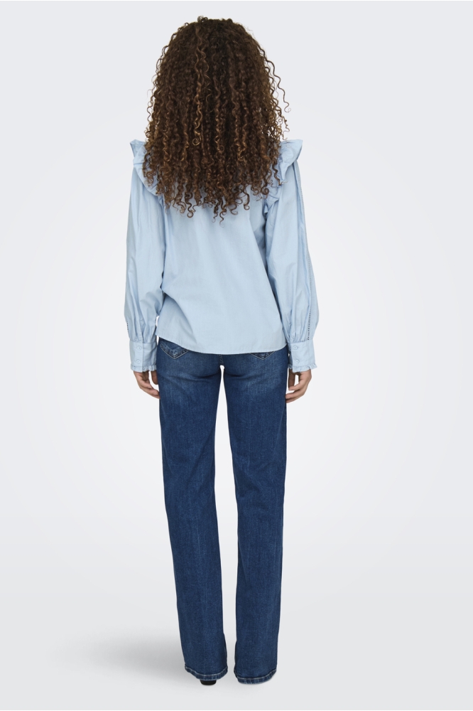 ONLSIMM L/S FRILL TOP PTM 15345589 SOFT CHAMBRAY/CLOUD DANCER