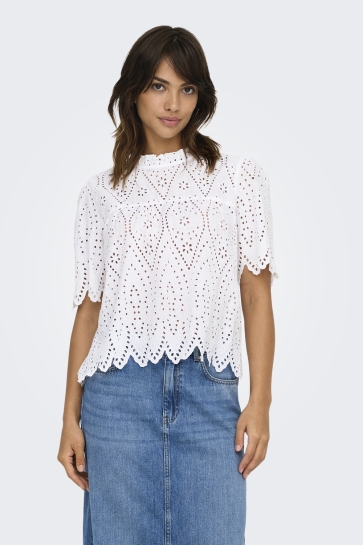 Only T-shirt ONLNYLA TULUM EMB SS TOP WVN 15343163 BRIGHT WHITE