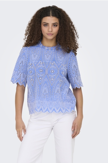 Only T-shirt ONLNYLA TULUM EMB SS TOP WVN 15343163 BLUE BONNET