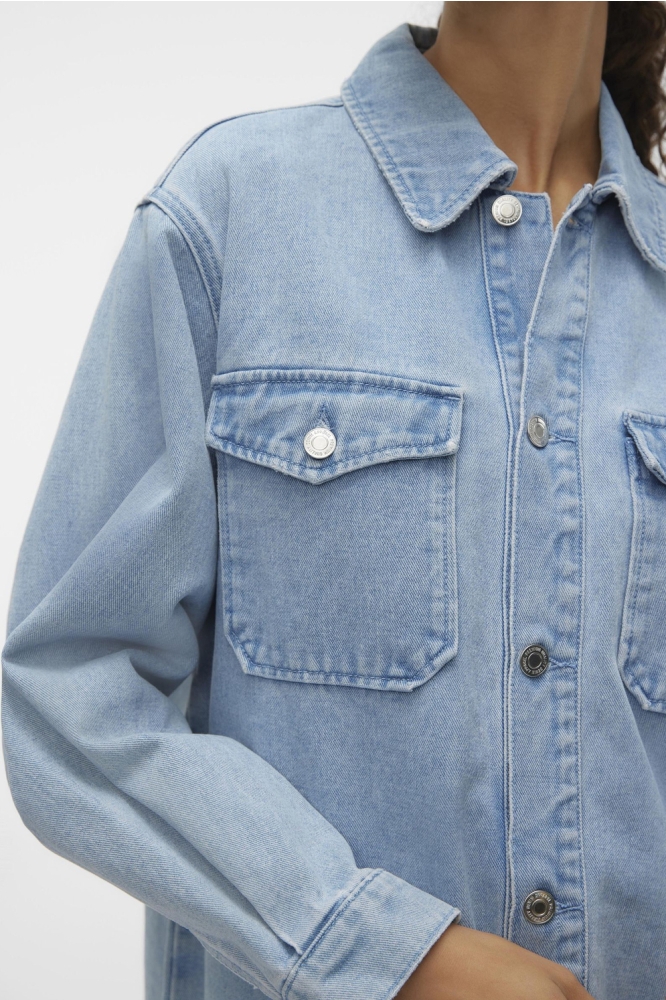 VMNAYA OVERSIZED DENIM SHIRT MIX NO 10306835 LIGHT BLUE DENIM