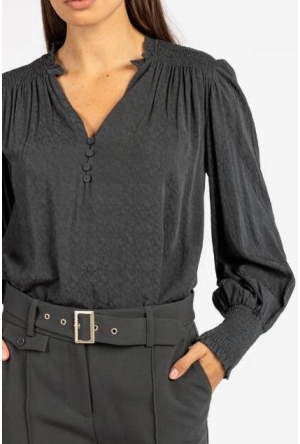 Dit is ook leuk van Aaiko Blouse