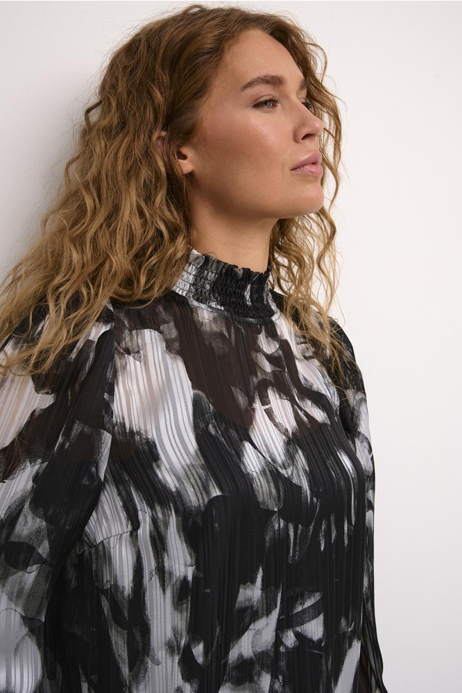 KALIFE BLOUSE 10509201 106593 BLACK/GREY BLURRY GRAPHIC