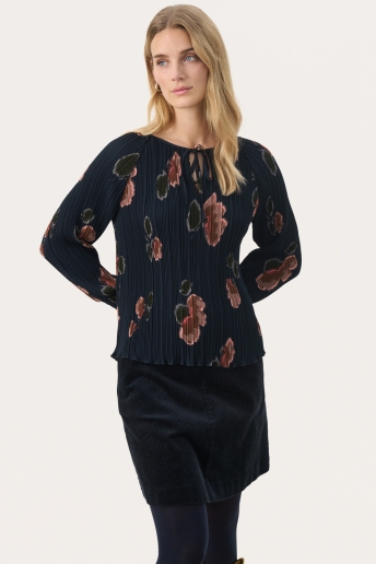 Part Two Blouse PRIYAPW BL 30309259 303394 DARK NAVY BLURRED FLOWER