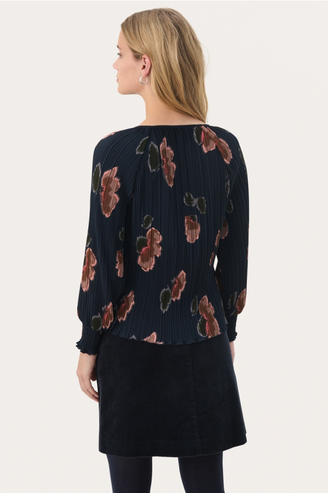 PRIYAPW BL 30309259 303394 DARK NAVY BLURRED FLOWER