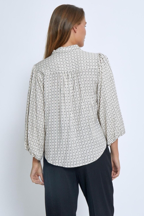 Peppercorn pc8222 gabriella shirt