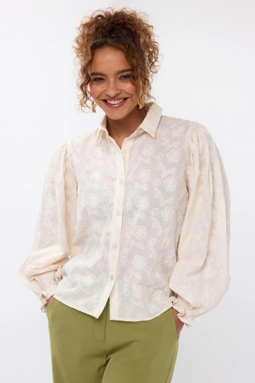 Dit is ook leuk van Ydence Blouse