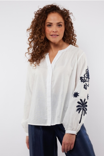 Dit is ook leuk van C&S The Label Blouse