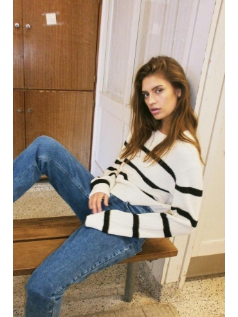 Noisy may Trui NMMAYSA L/S STRIPE O-NECK KNIT 27027632 EGGNOG