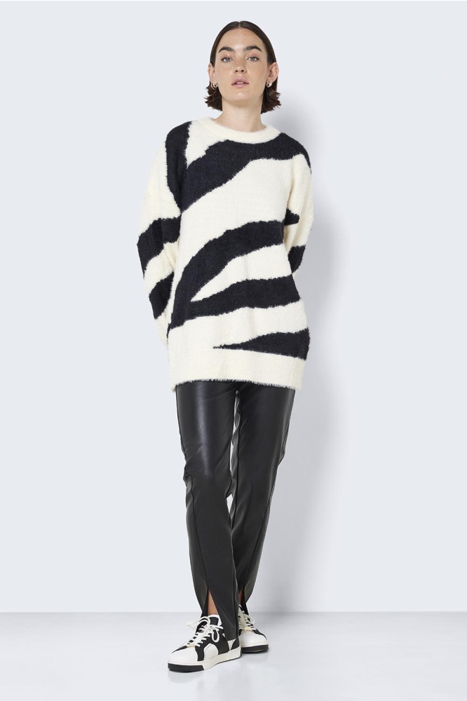 NMHEIDI L/S O-NECK KNIT DD 27019545 EGGNOG/BLACK