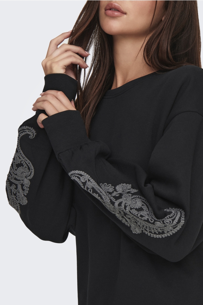 ONLEASTON L/S EMBROIDERY SWT 15330873 Black/Roking pa