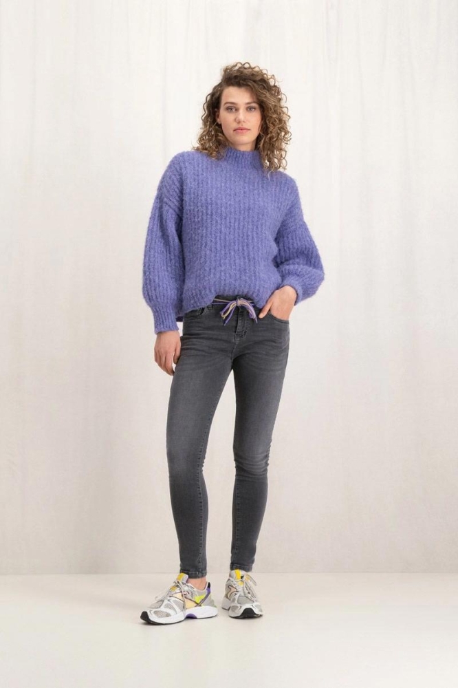 JOELLE KNIT W24 105 6882 Blue iris