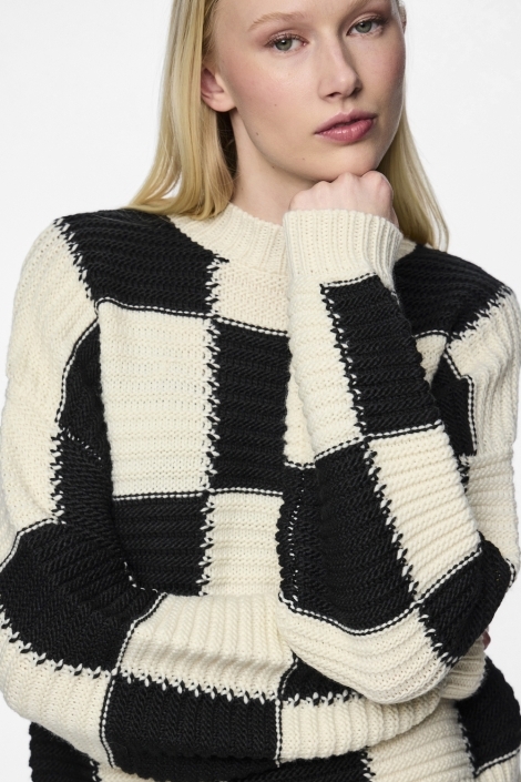 Pieces pcnamie ls oneck knit bc