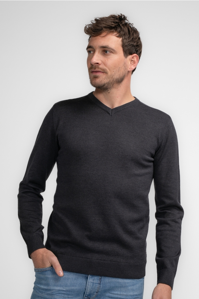 KNITWEAR V NECK BASIC M 3040 KWV200 5120 Sky Captain