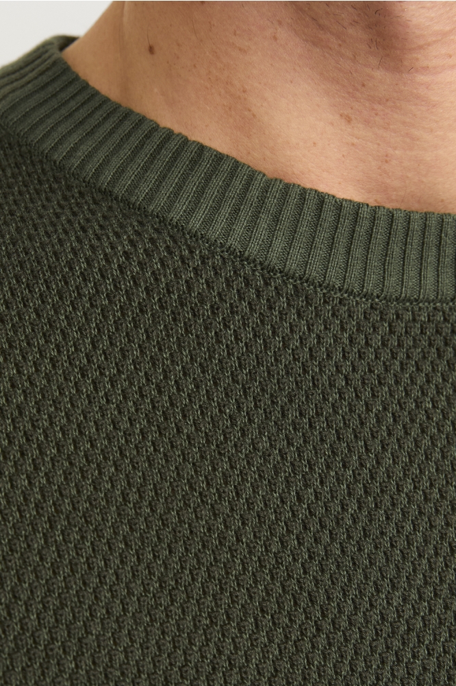 JJEGLOBE KNIT CREW NECK NOOS 12258139 KOMBU GREEN