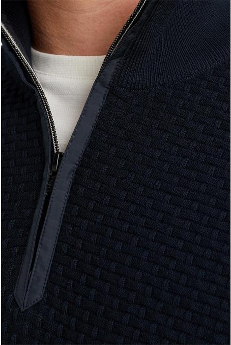 Vanguard half zip collar cotton structure