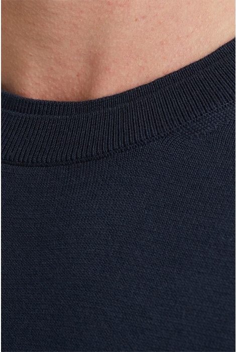 Vanguard crewneck cotton modal versatile