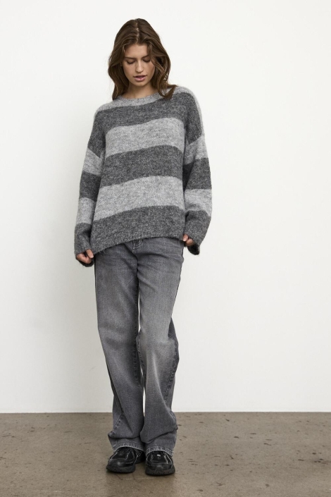 Noisy may nmsutton l/s oversize knit fwd noos