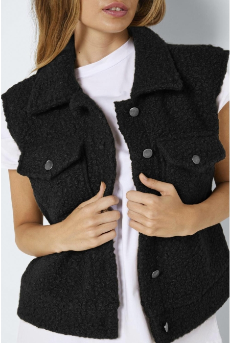 Noisy may nmhinny s/l boucle vest