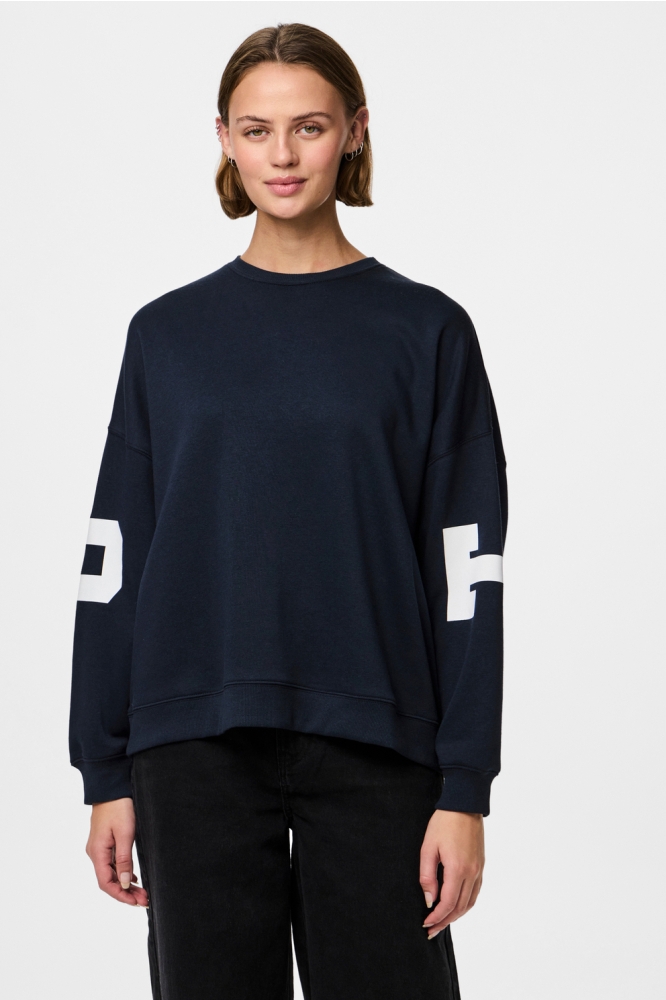 PCFILY LS O-NECK OVERSIZED SWEAT JR 17160331 MARITIME BLUE/ TOKYO