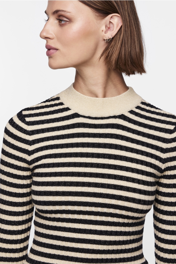 PCCRISTA LS LUREX O-NECK KNIT MM 17151031 BIRCH/BLACK STRIPES