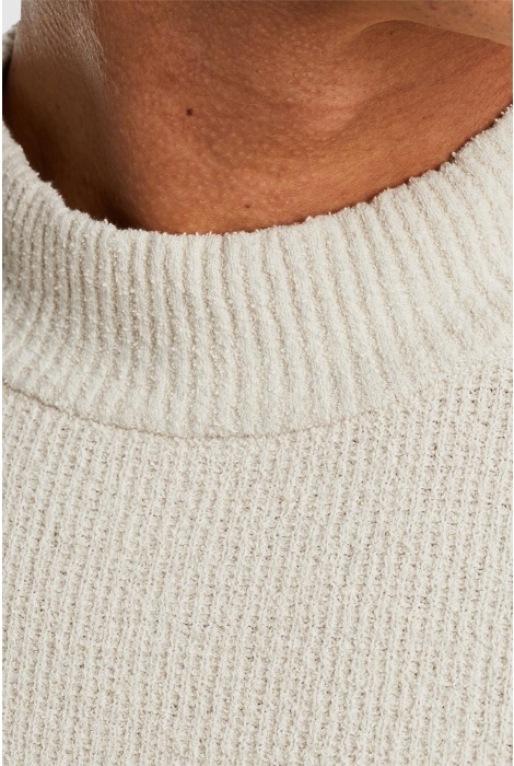 Cast Iron mock neck fine boucle