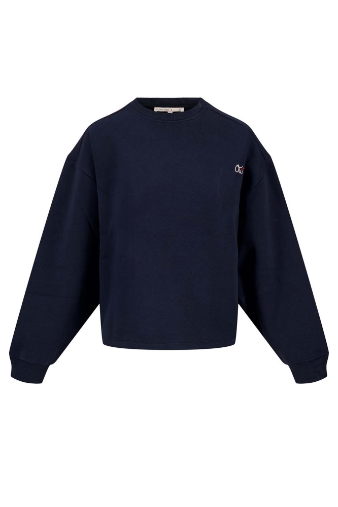 SWEATER MET TEKST 0304 139 2002 DONKERBLAUW