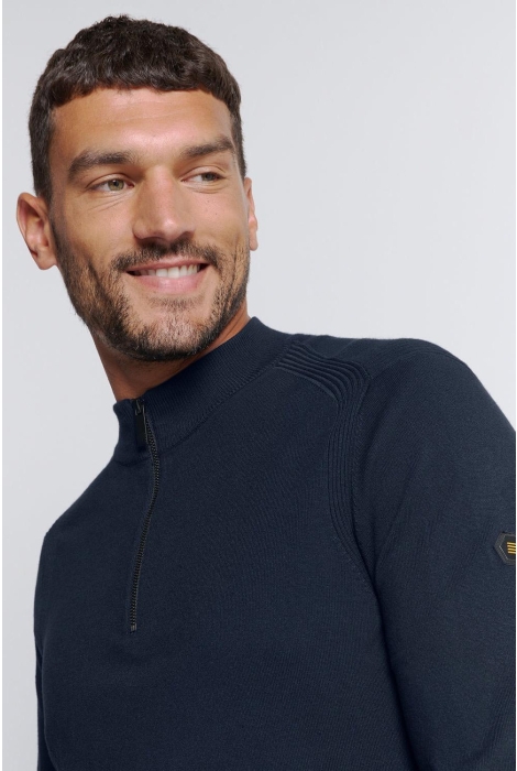 NO-EXCESS pullover half zip