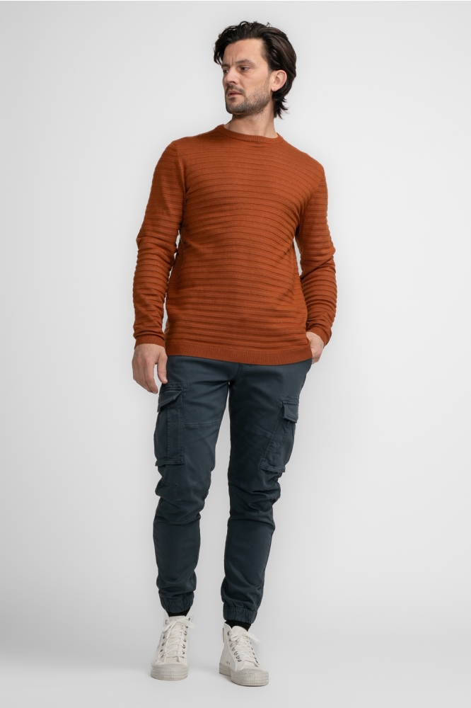 KNITWEAR ROUND NECK BASIC M 3040 KWR269 Dark Caramel 2123