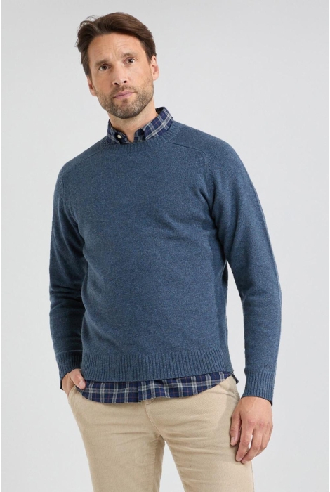 McGregor lambswool crew neck sweater