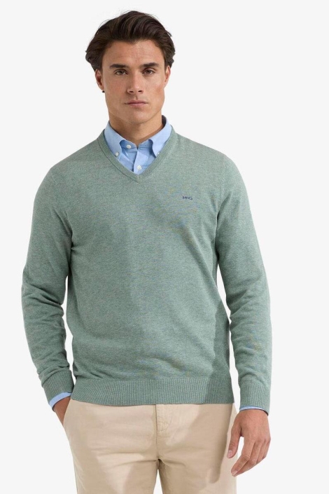 McGregor v-neck sweater