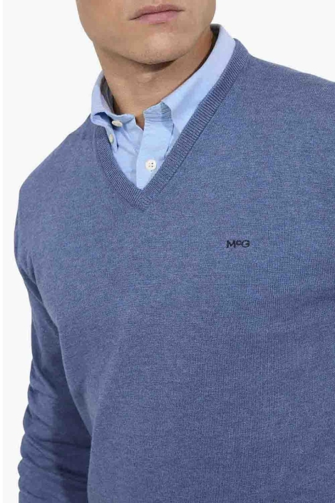 McGregor v-neck sweater