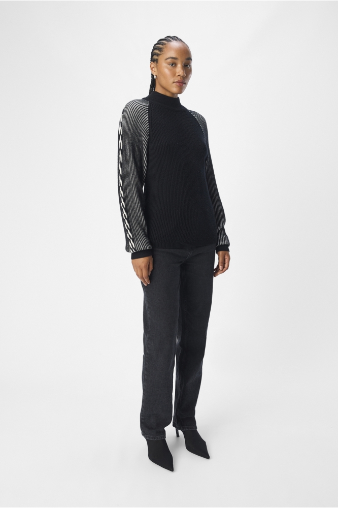 OBJSOFIE KNIT RE L/S PULLOVER 135 23045237 BLACK/WHITE SAND