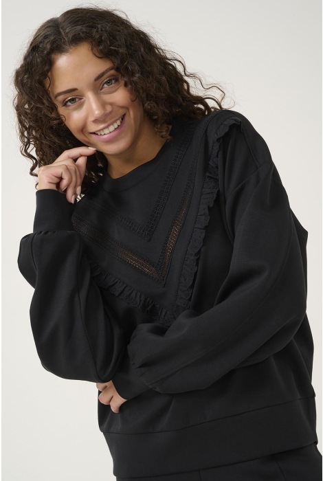 Culture ubess chabrina sweatshirt