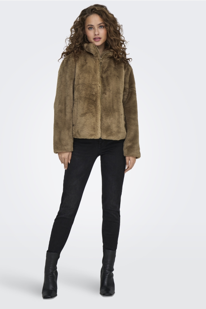 JDYESTHER FAUX FUR JACKET OTW QIQ 15328187 Malt Ball