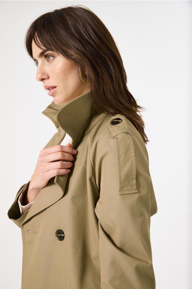 TRENCHCOAT GJ500204 4606 SANDY TAN