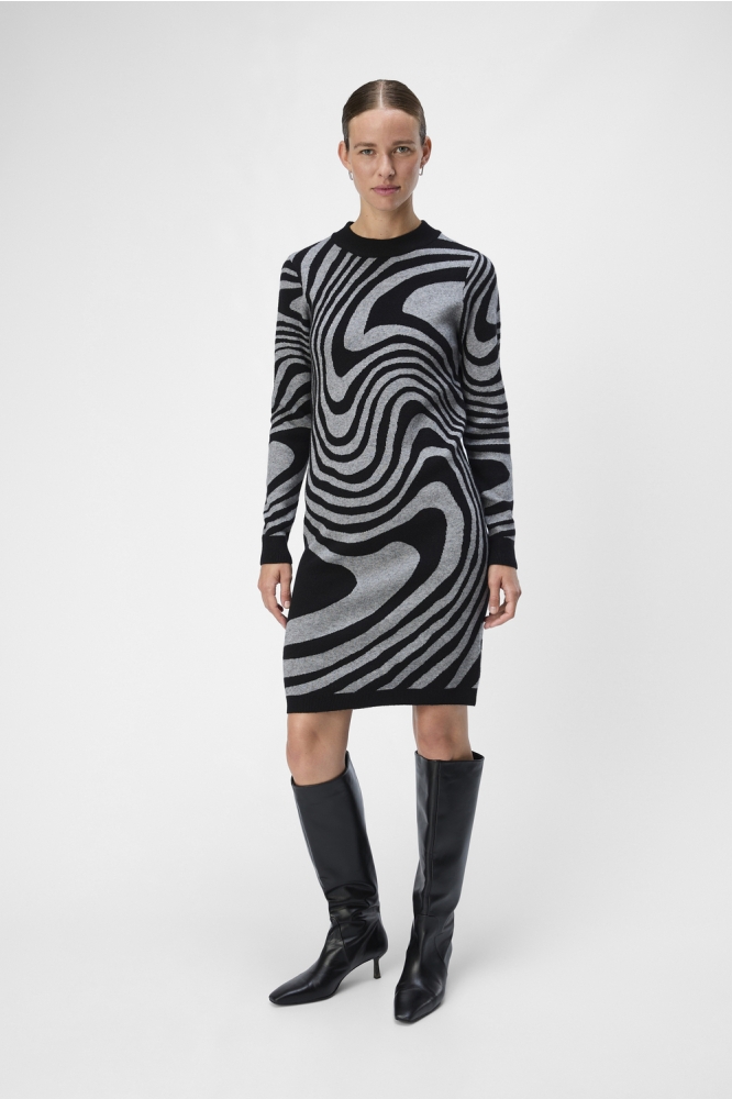 OBJRAY L/S KNIT DRESS AOP NOOS 23040957 BLACK/MEDIUM GREY