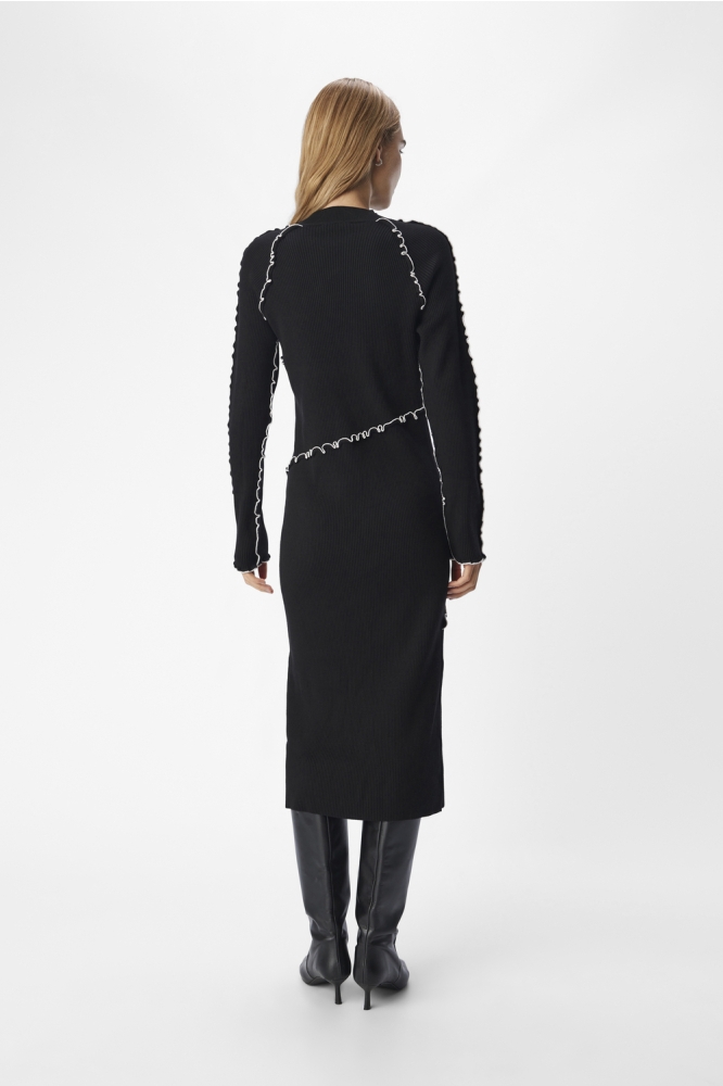 OBJJANNE KNIT SLI L/S DRESS 136 23045409 BLACK/CLOUD DANCER