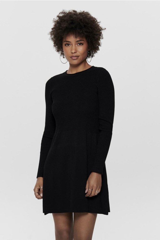 ONLALMA L/S O-NECK DRESS KNT NOOS 15185761 Black