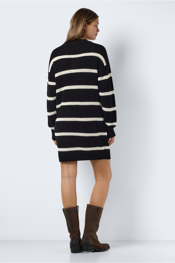 NMMAYSA L/S O-NECK KNIT DRESS NOOS 27027577 Black stripes eggnog