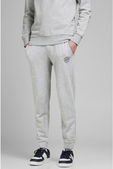 Jack & Jones jjigordon jjshark sweat pants at no