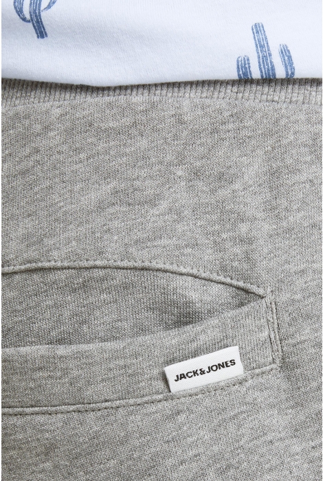 Jack & Jones jjigordon jjshark sweat pants at no