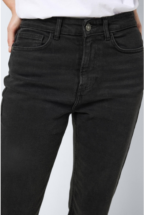 Noisy may nmmoni hw straight ank black jeans