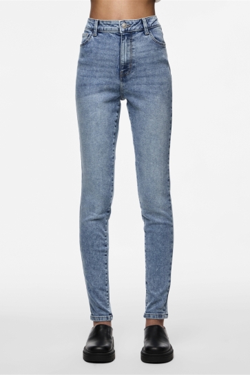 Dit is ook leuk van Pieces Jeans