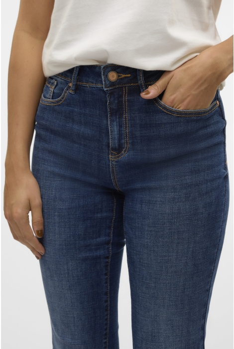 Vero Moda vmflash mr straight jeans li3300 ga